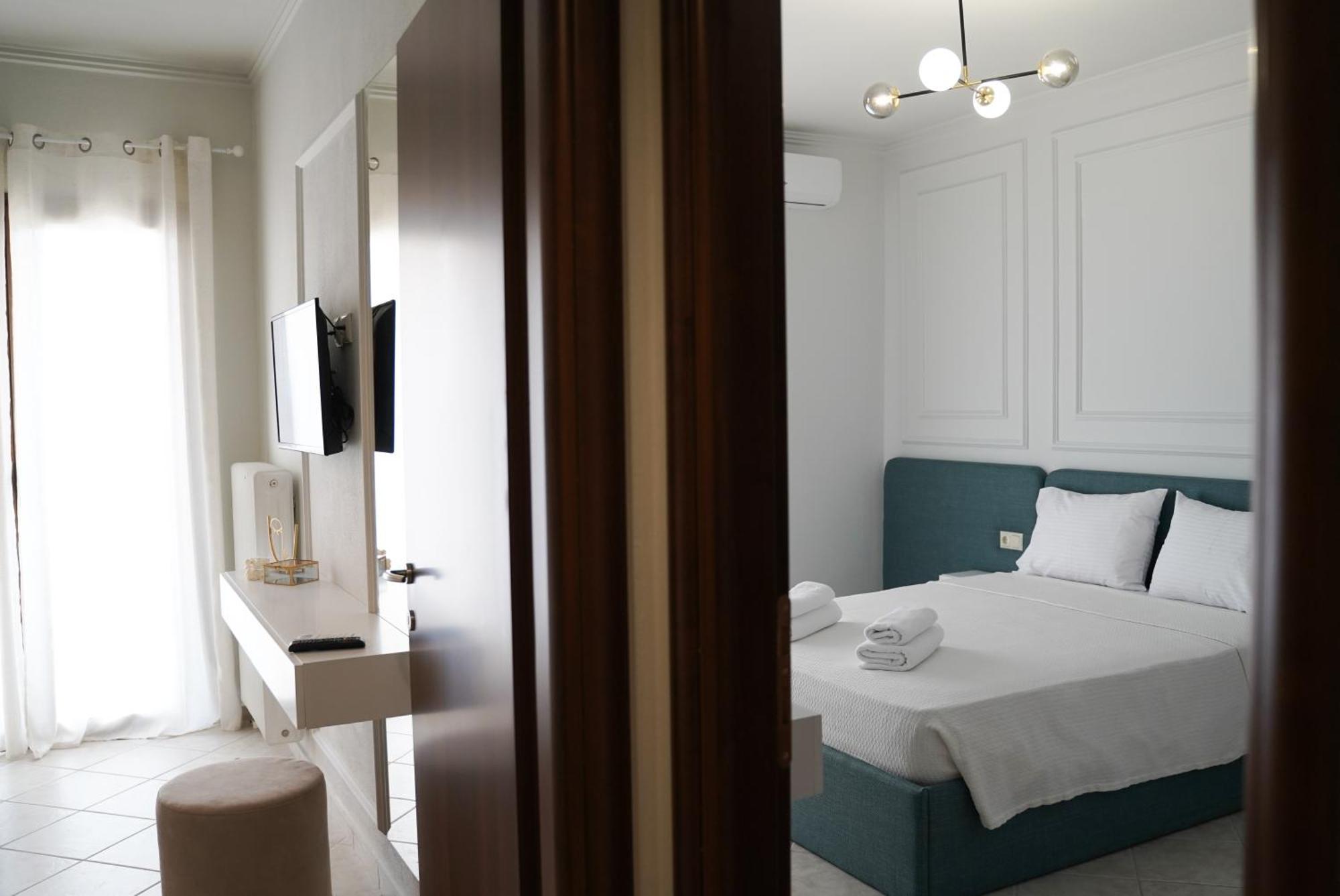 Grand View Suites Meteora Kalambaka Bagian luar foto